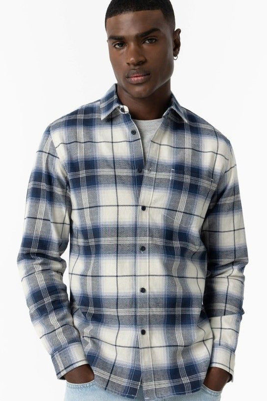 Camisa
