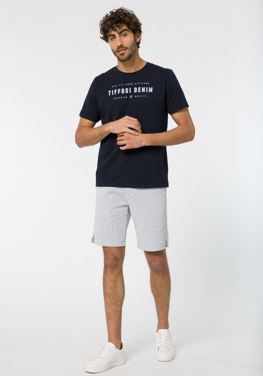 Striped shorts with cut