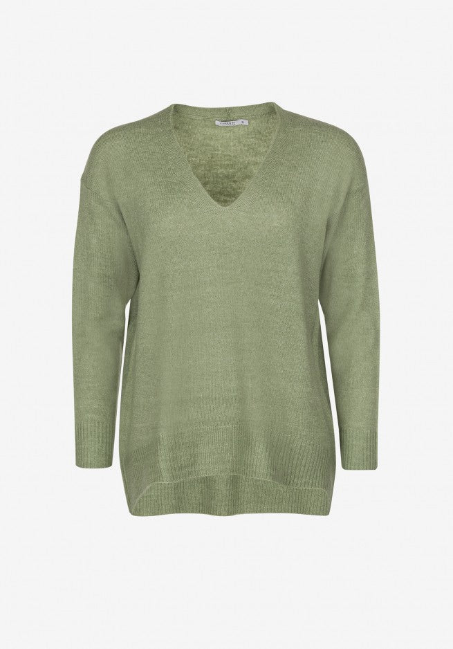 V-neck jumper