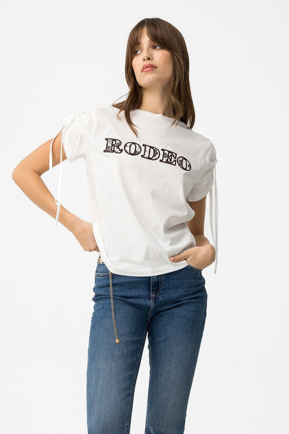T-shirt judi