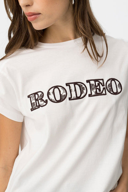 T-shirt judi
