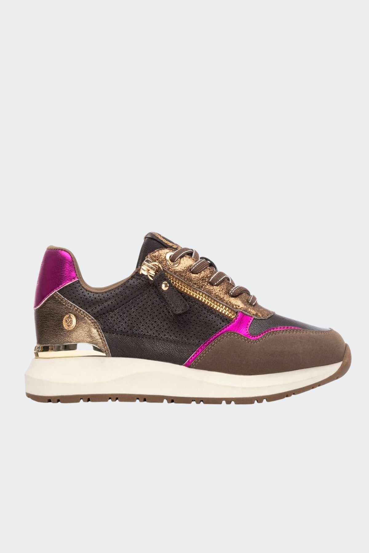 Women's sneakers