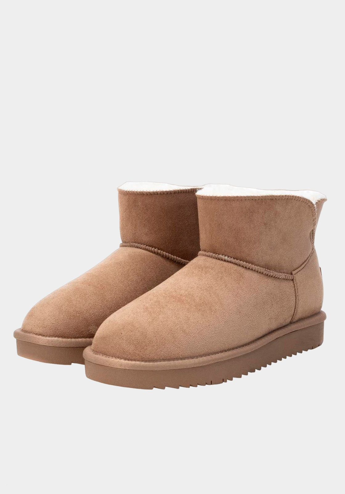 Fur-lined ankle boot