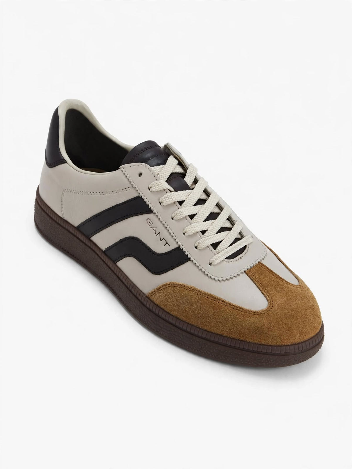 Tenis cuzmo