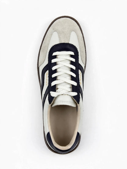 Tenis cuzima