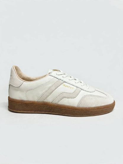 Tenis cuzima