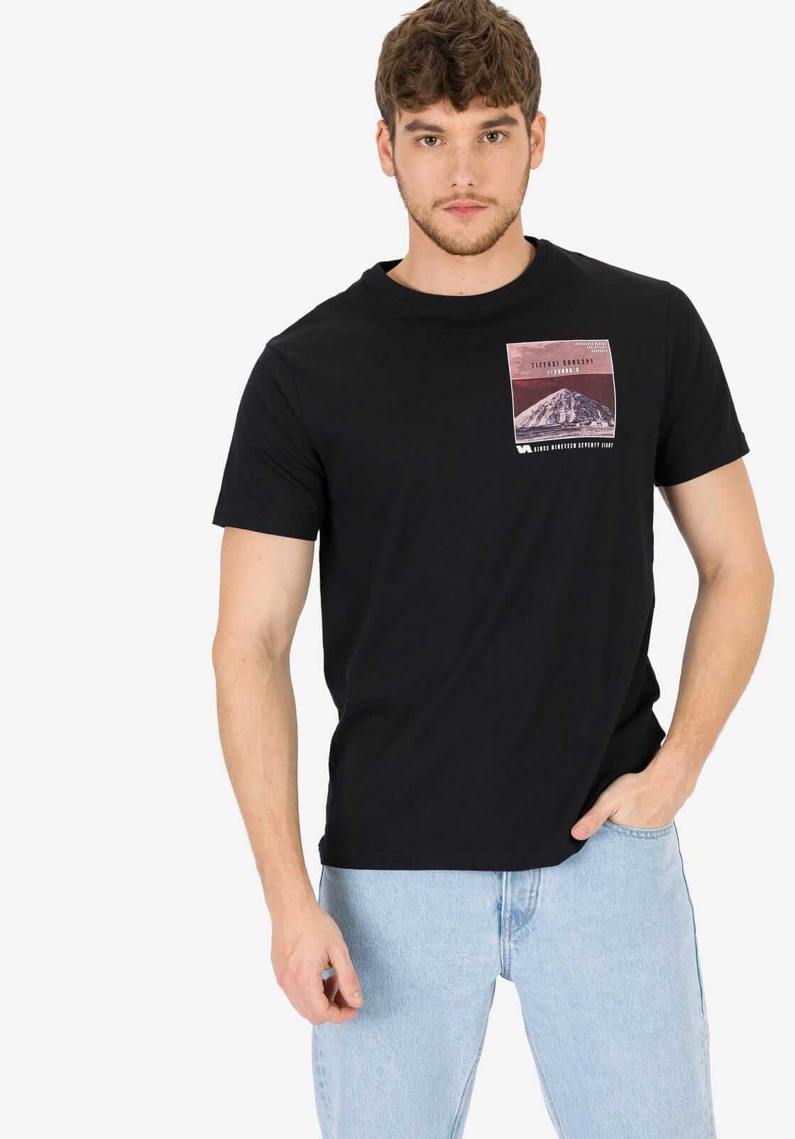 T-shirts